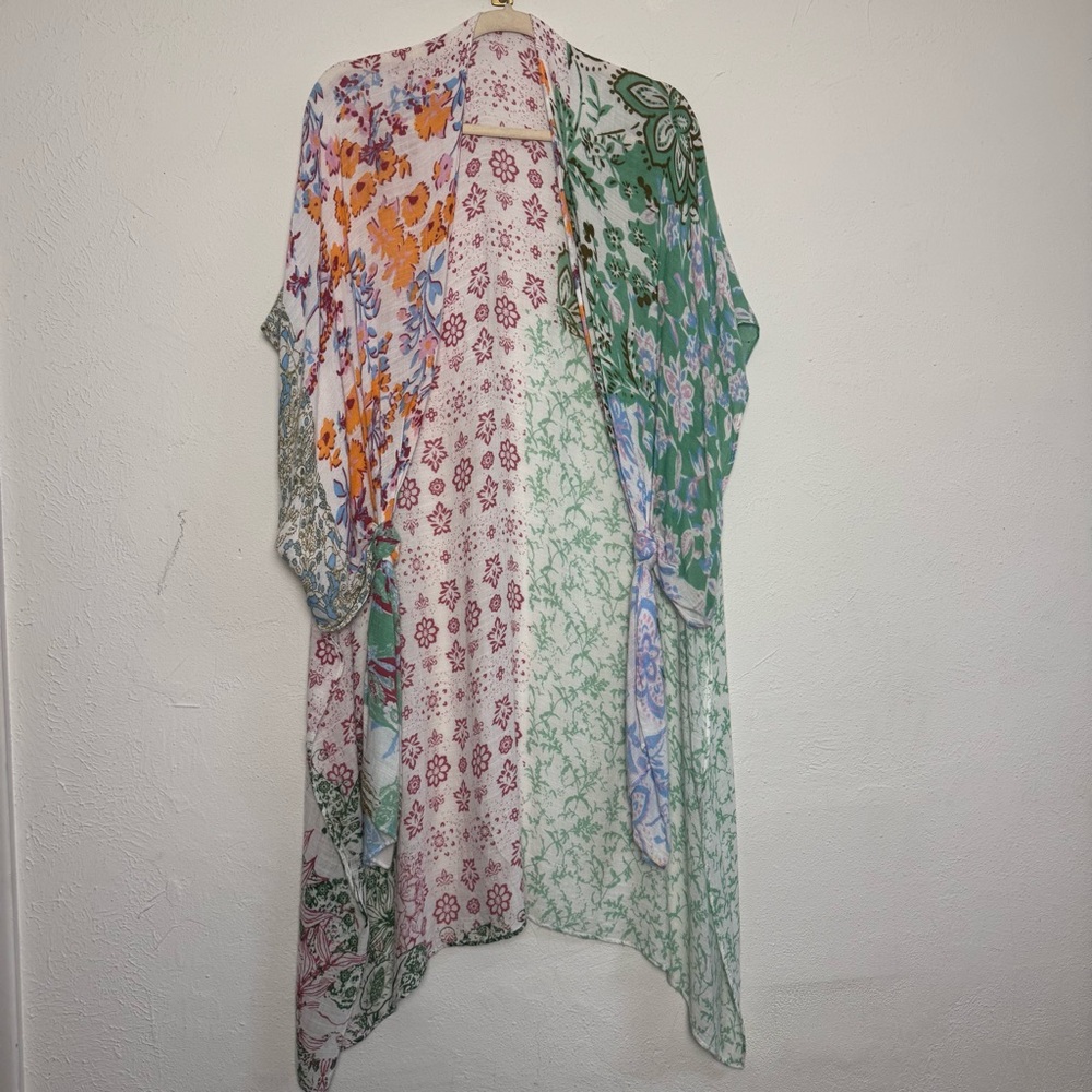 LOVESTITCH Bohemian Open Mixed Media Western Light‎ Weight Shawl